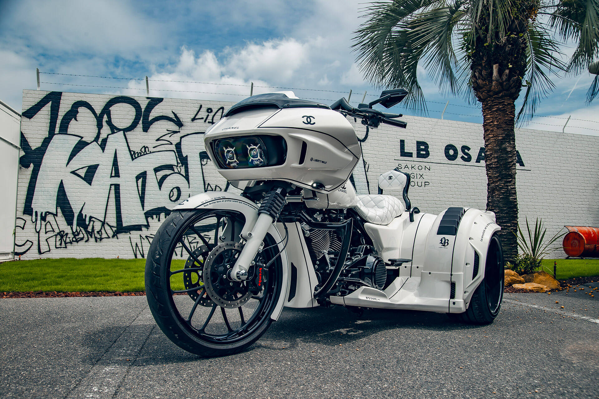 COBOO | BURNOUT MOTOR CO.